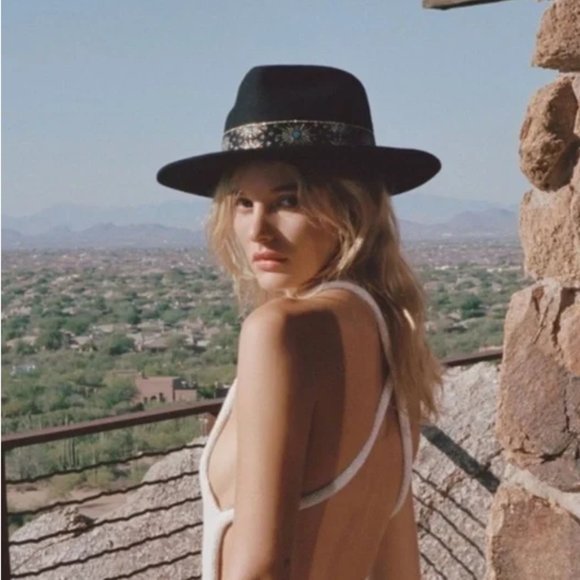 The Phoenix Classic Fedora Hat NWT size M main image 8